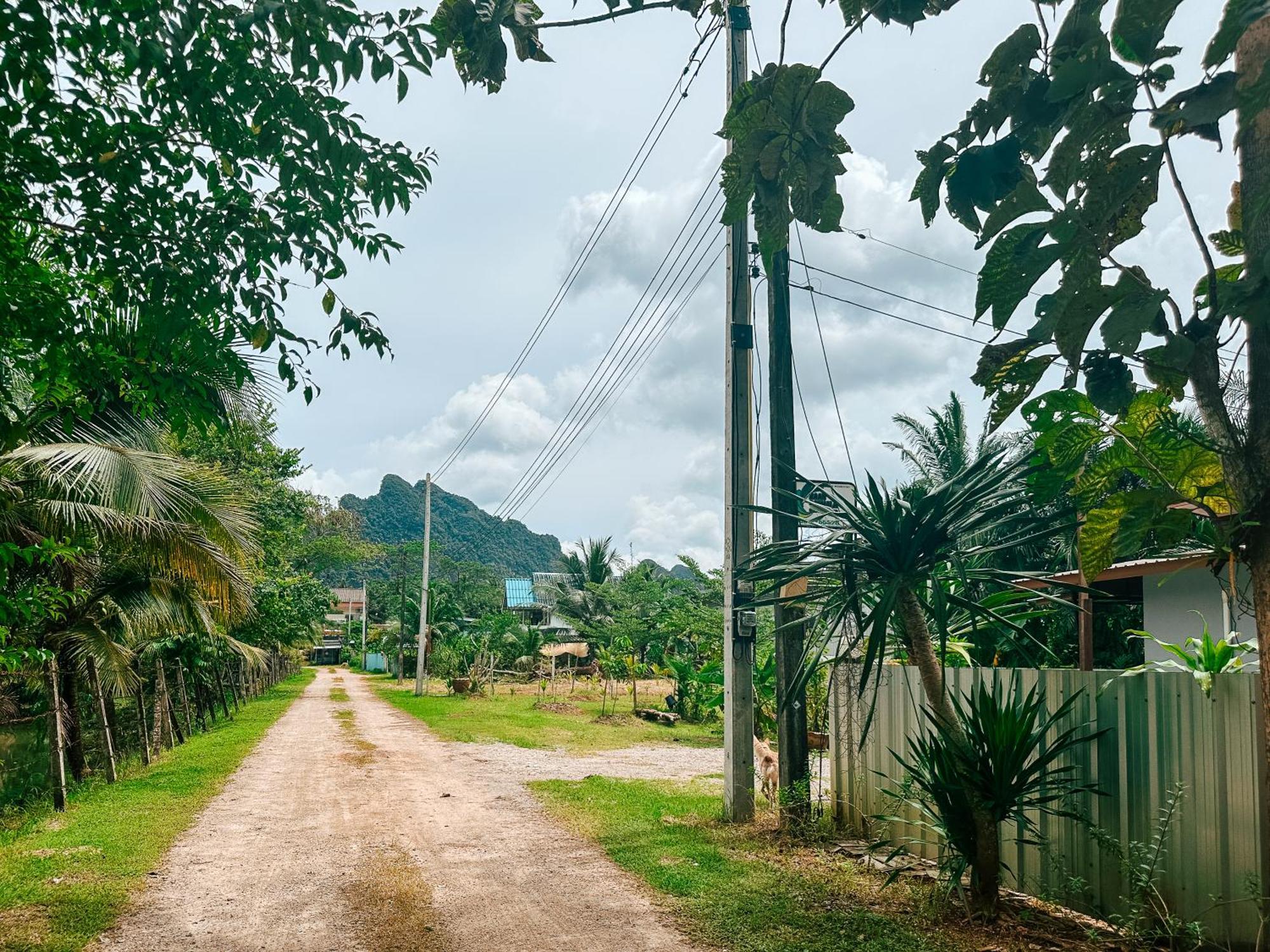 Baan Panmala Guesthouse - Ao Luek, Krabi town Eksteriør bilde