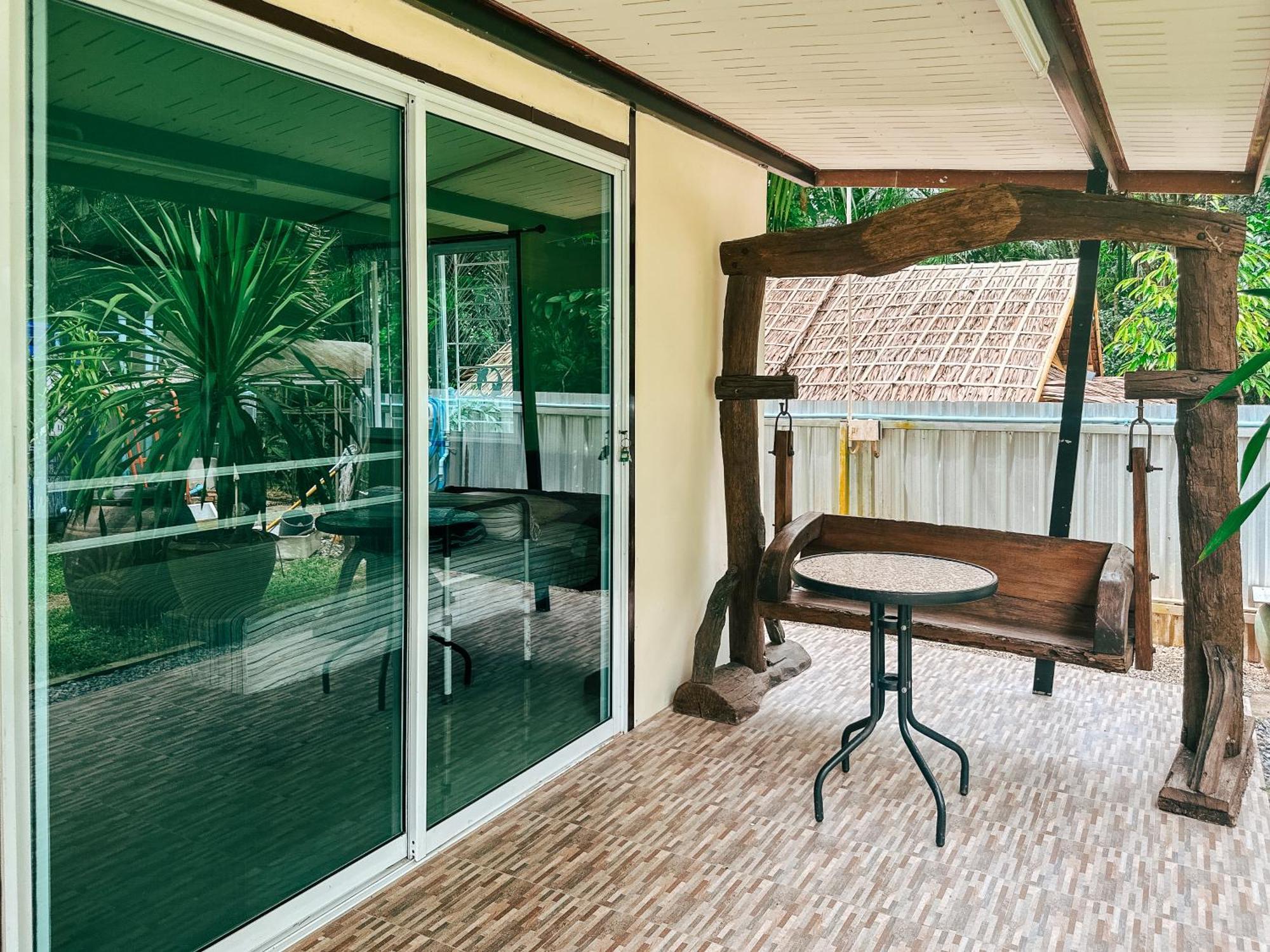 Baan Panmala Guesthouse - Ao Luek, Krabi town Eksteriør bilde