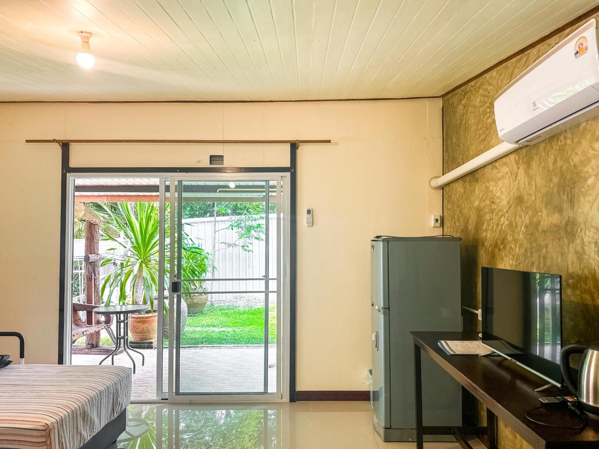 Baan Panmala Guesthouse - Ao Luek, Krabi town Eksteriør bilde