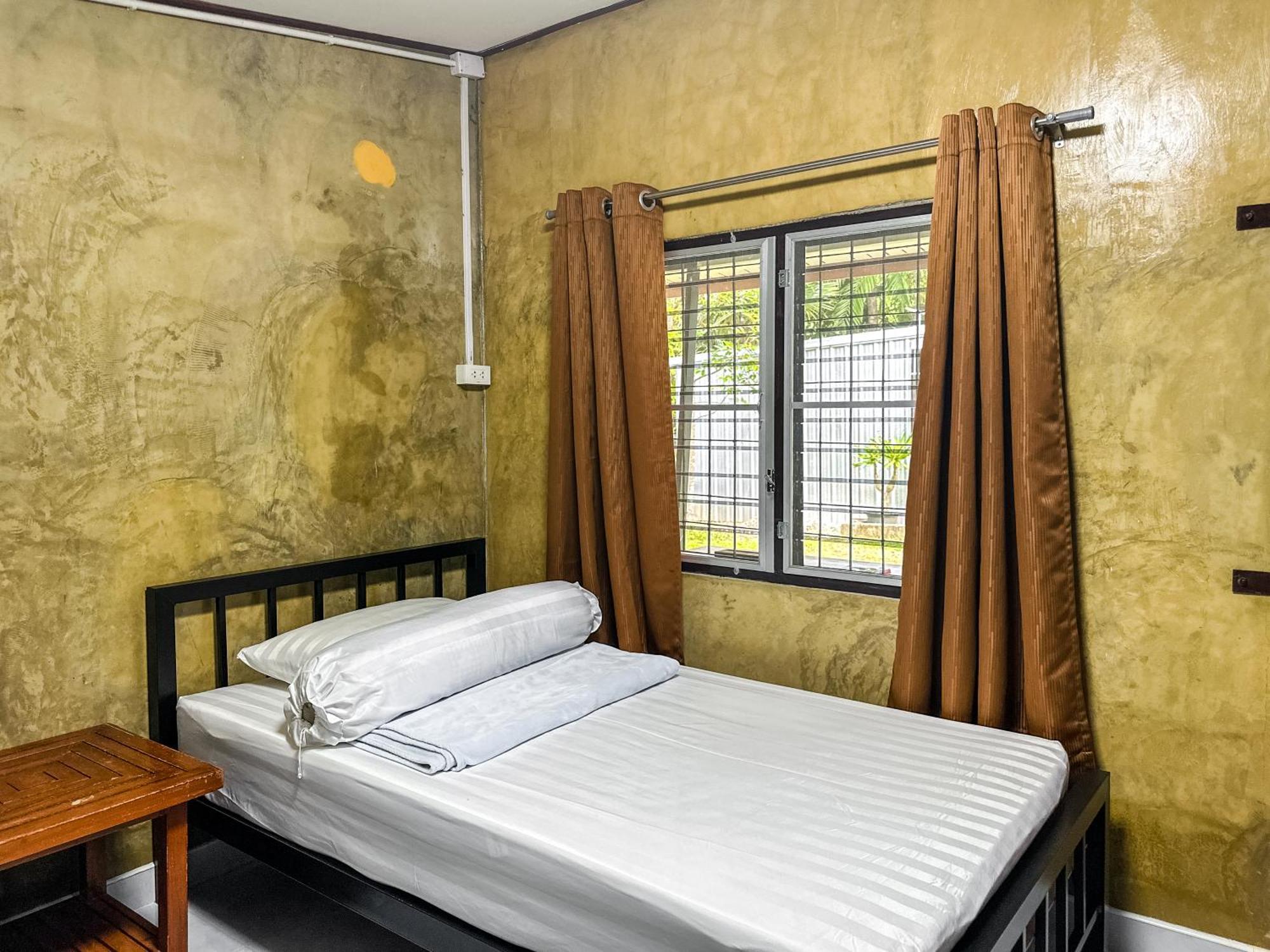 Baan Panmala Guesthouse - Ao Luek, Krabi town Eksteriør bilde